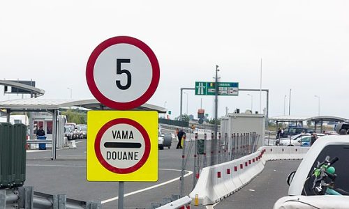 Border checkpoint Nădlac - Nagylak - Romanian side